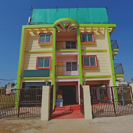 Hotel Grand Paradise Bhubaneswar Exterior photo