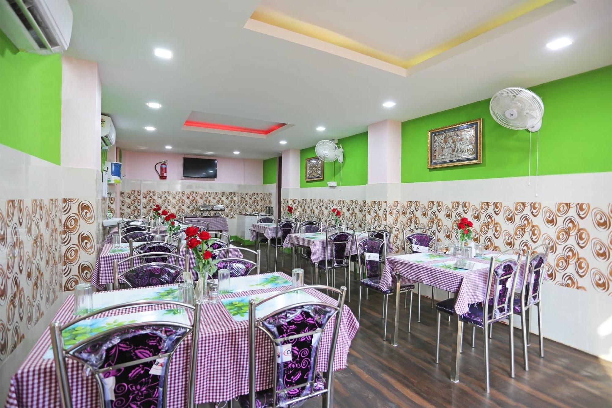 Hotel Grand Paradise Bhubaneswar Exterior photo